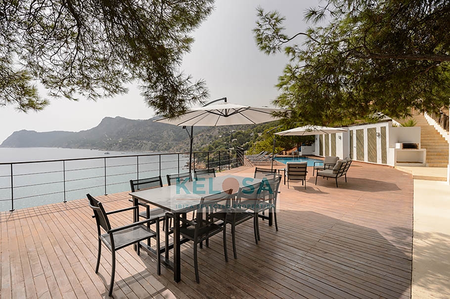 01 Kelosa ibiza Waterfront property in the Es Cubells