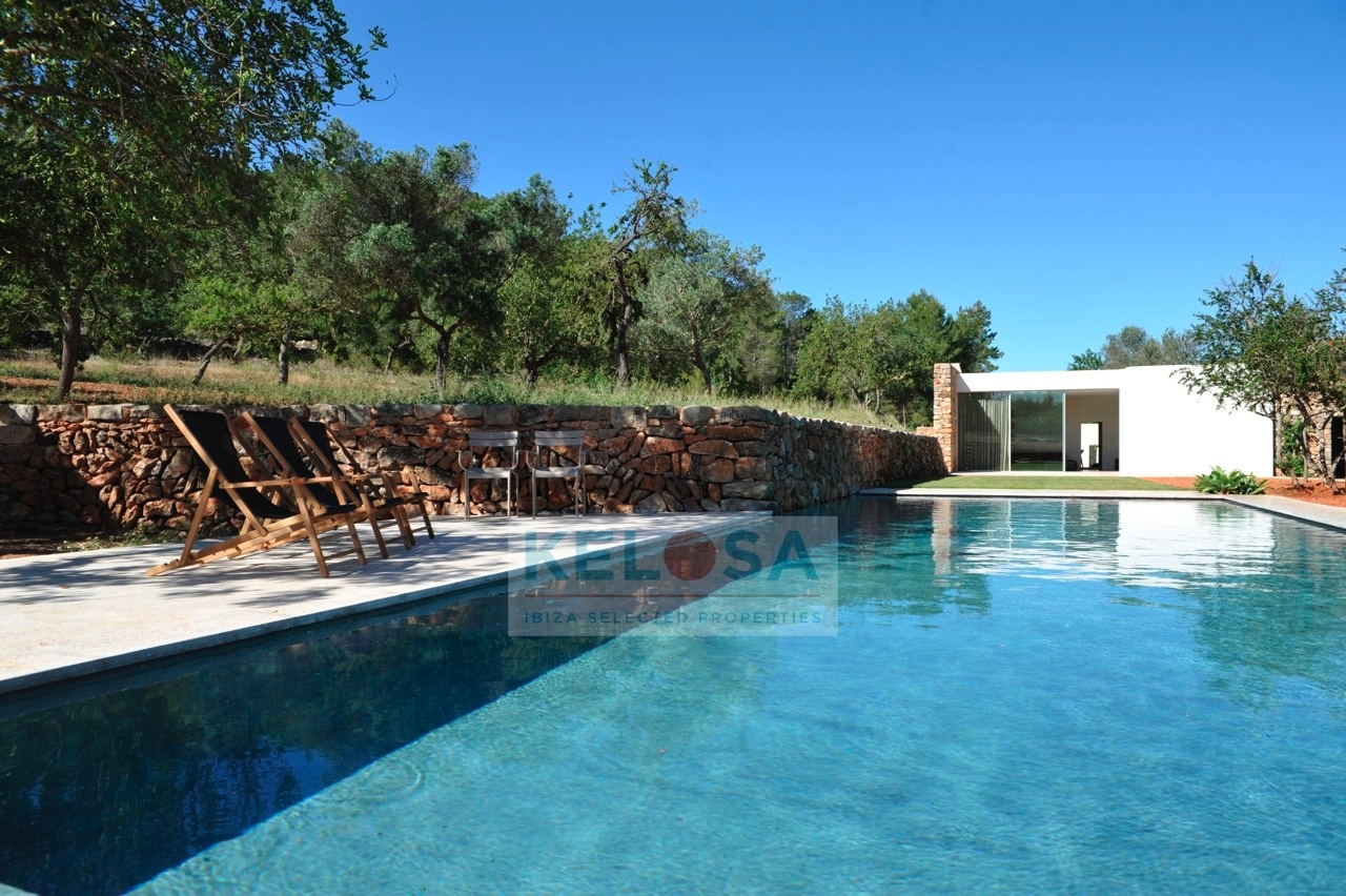 Kelosa 04 Ibiza Santa Eulalia Charming reformed finca–near Morna Valley wm