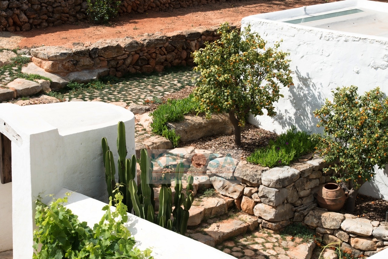 Kelosa 12 Ibiza Santa Eulalia Charming reformed finca–near Morna Valley wm