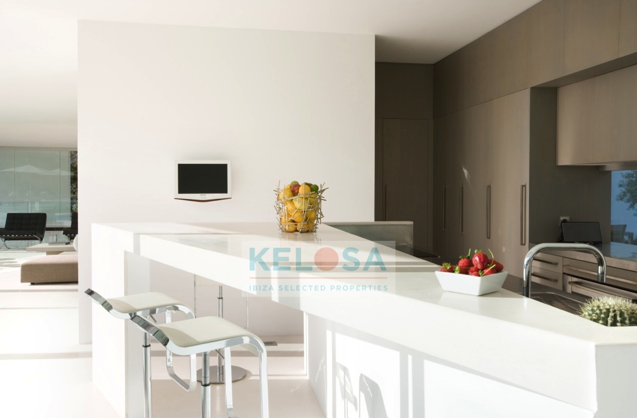 07 Kelosa Ibiza Iconic architectural villa by Cala Salada wm