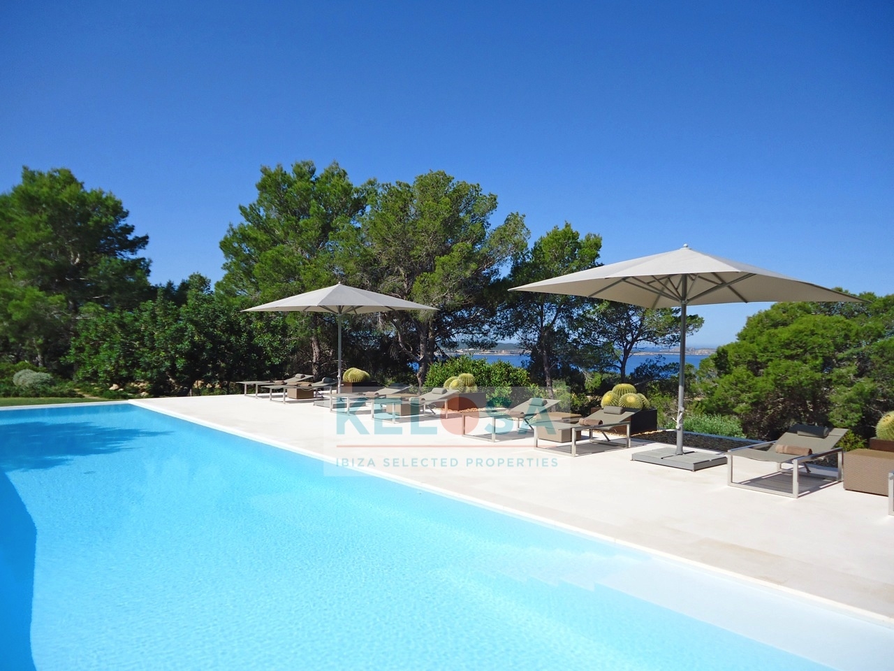 11 Kelosa Ibiza Iconic architectural villa by Cala Salada wm