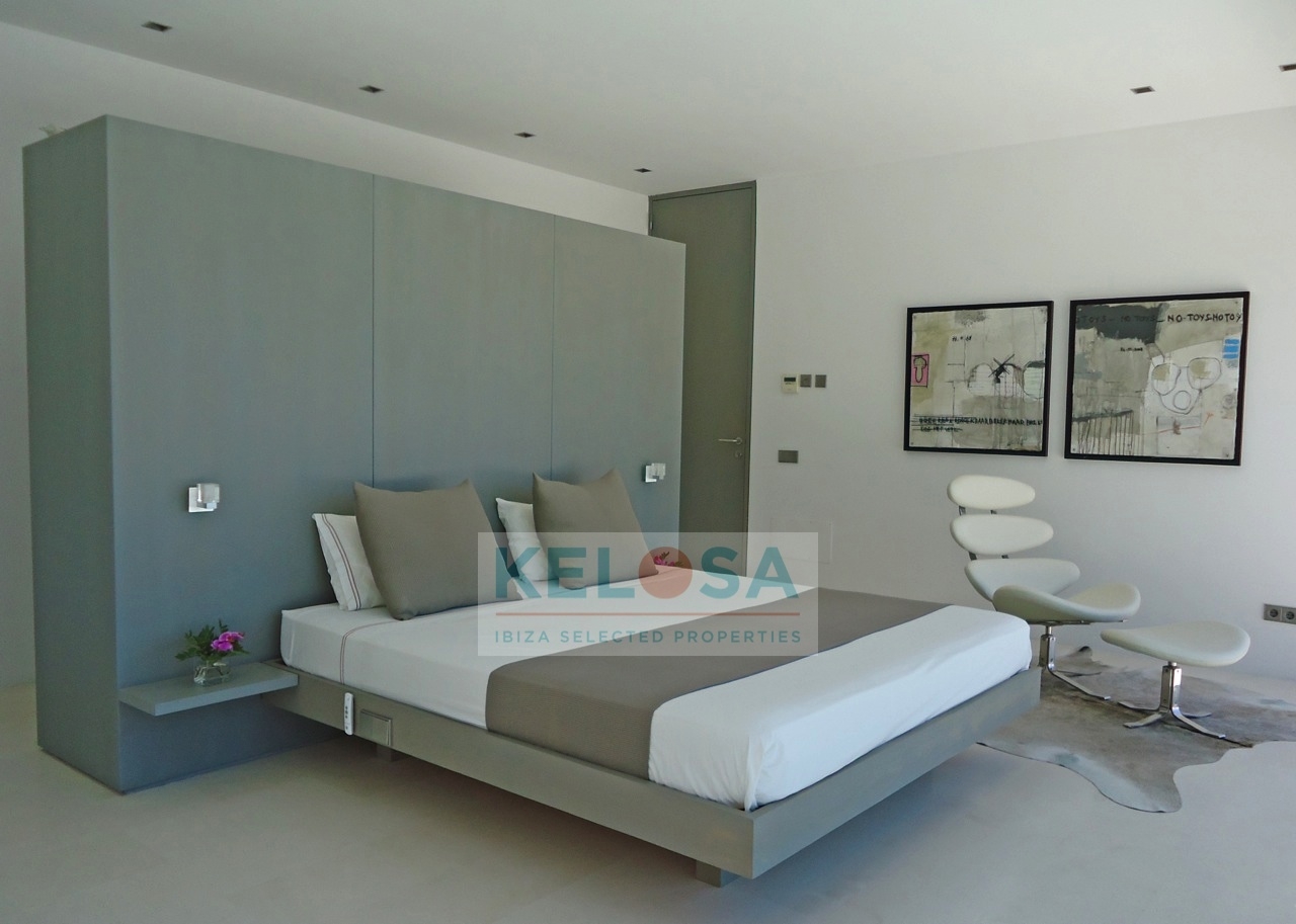 15 Kelosa Ibiza Iconic architectural villa by Cala Salada wm