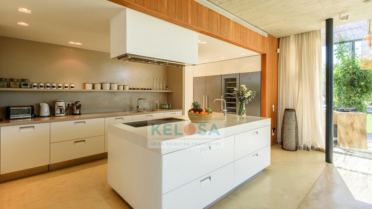 08 Kelosa Ibiza Contemporary luxury villa by Atzaro wm