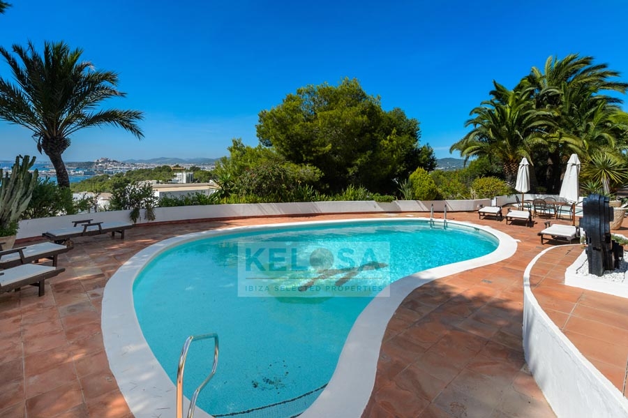 02 Kelosa Ibiza Spacious property with fantastic sea view in Can Pep Simo