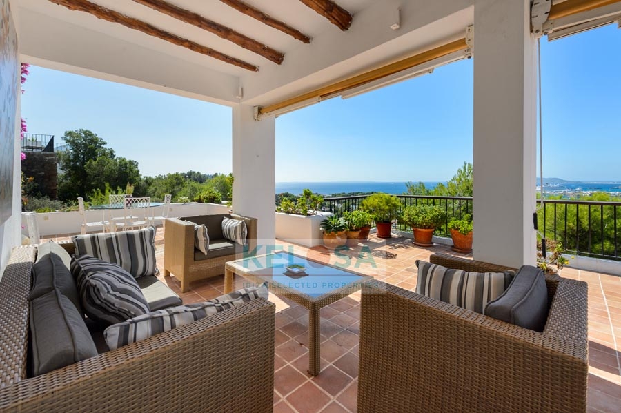 04 Kelosa Ibiza Spacious property with fantastic sea view in Can Pep Simo