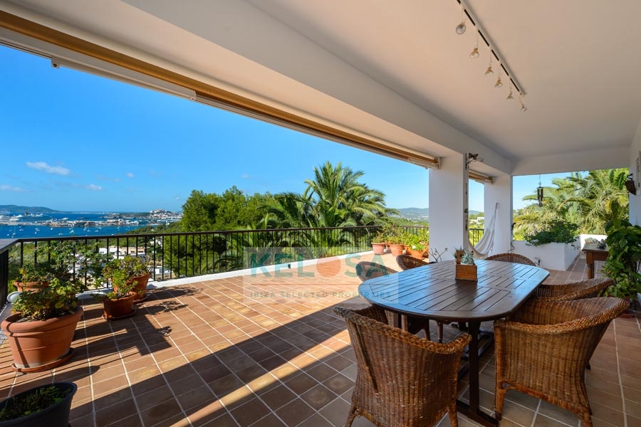 05 Kelosa Ibiza Spacious property with fantastic sea view in Can Pep Simo