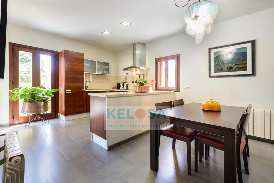 07 kelosa ibiza Classic mediterranean villa in San Agustin WM