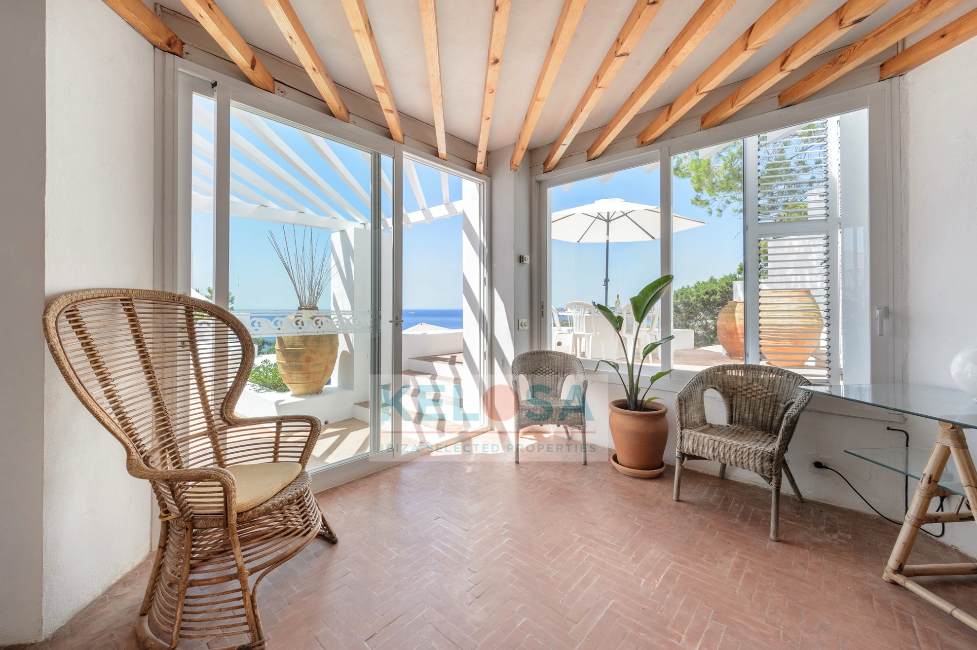 04 Kelosa ibiza classic villa in first line in Calo den Real WM