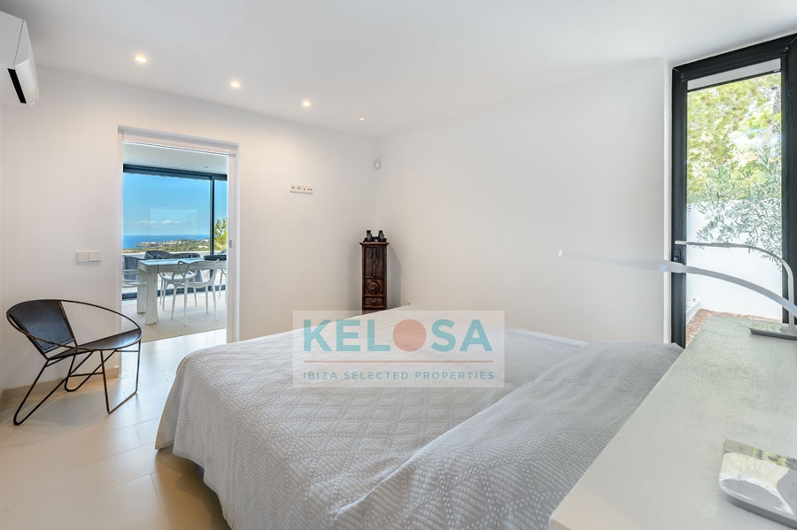 09 Kelosa Ibiza Modernized villa with sea view in Cala Tarida WM