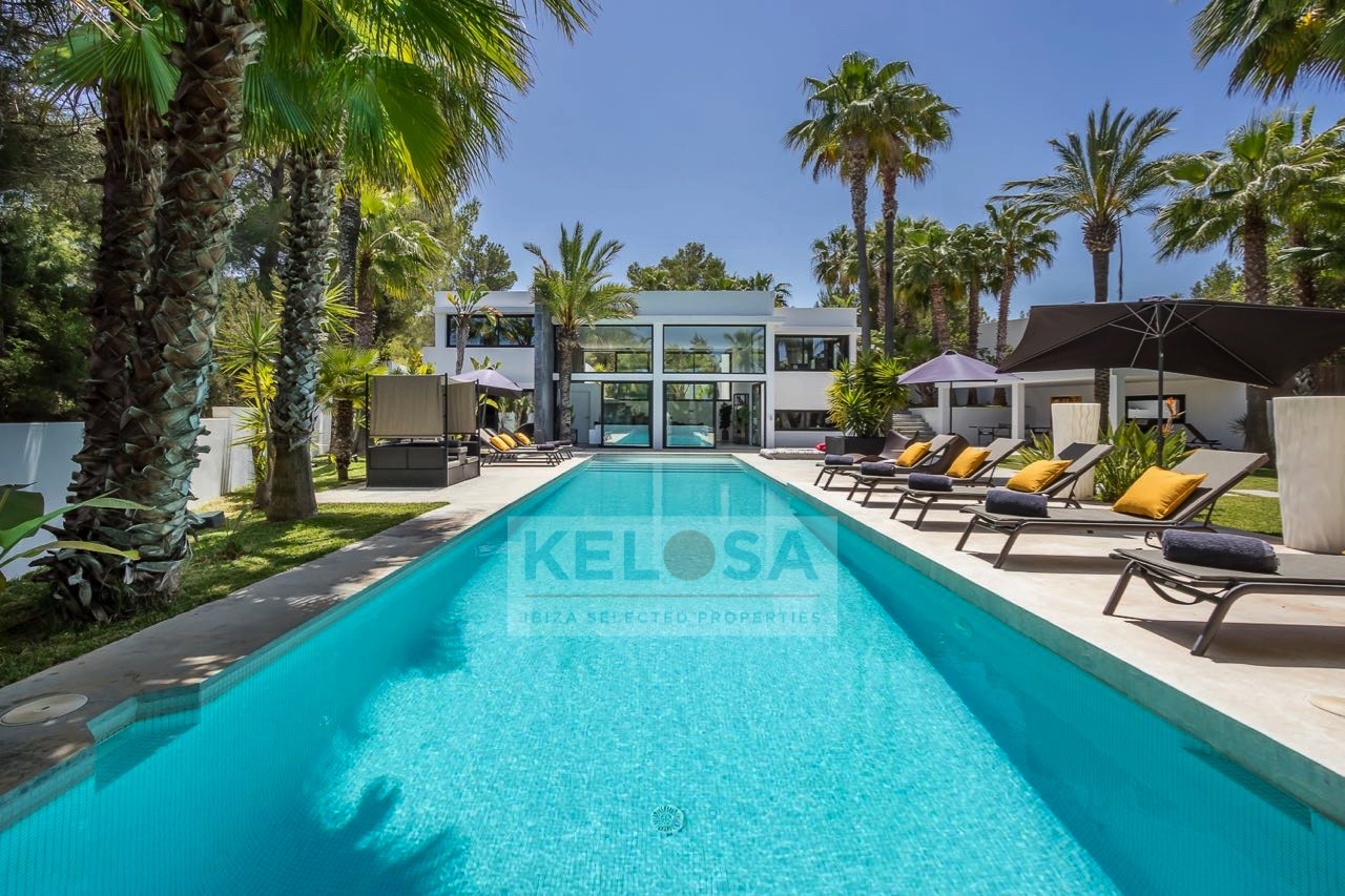 01 Kelosa Ibiza  Contemporary villa in Benimussa Ibiza (1) WM