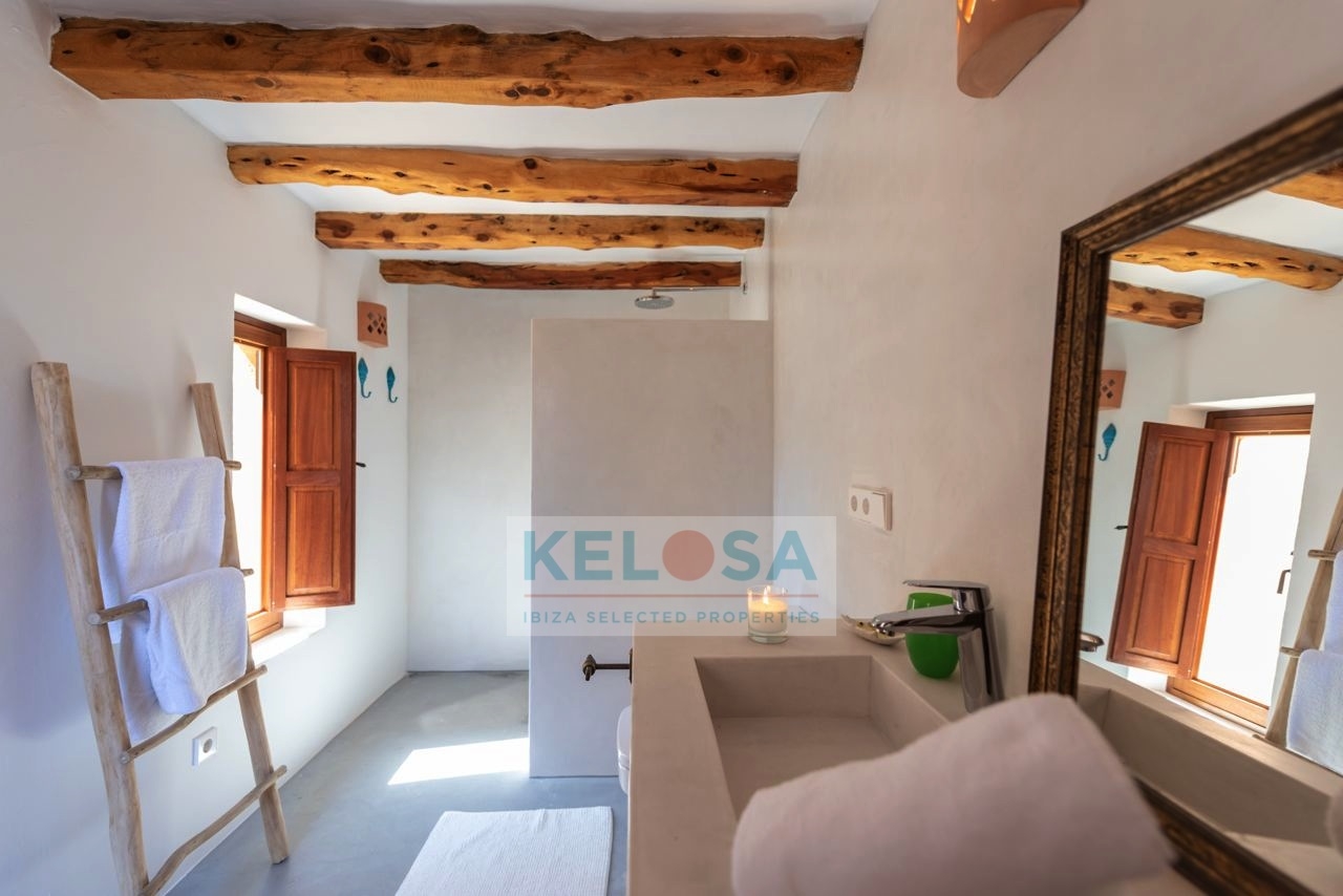 11 Kelosa ibiza Large ibicencan finca with beautiful garden WM