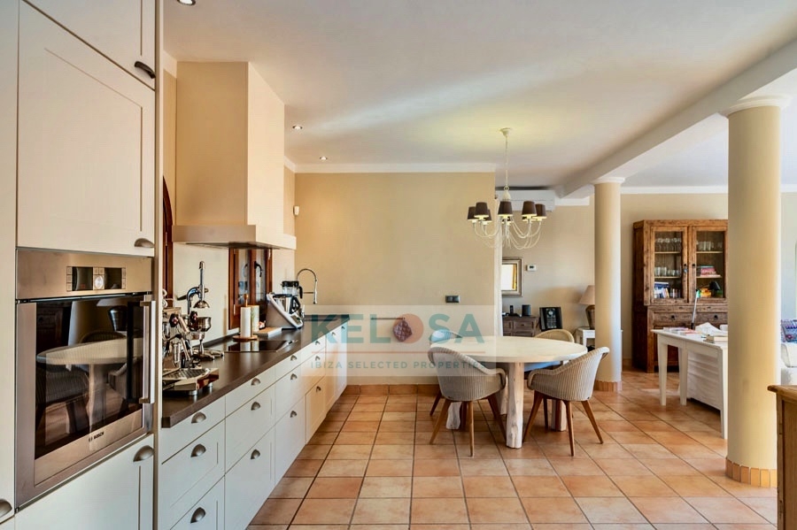 07 Kelosa Ibiza sunset Villa with sea view in Cala Tarida WM