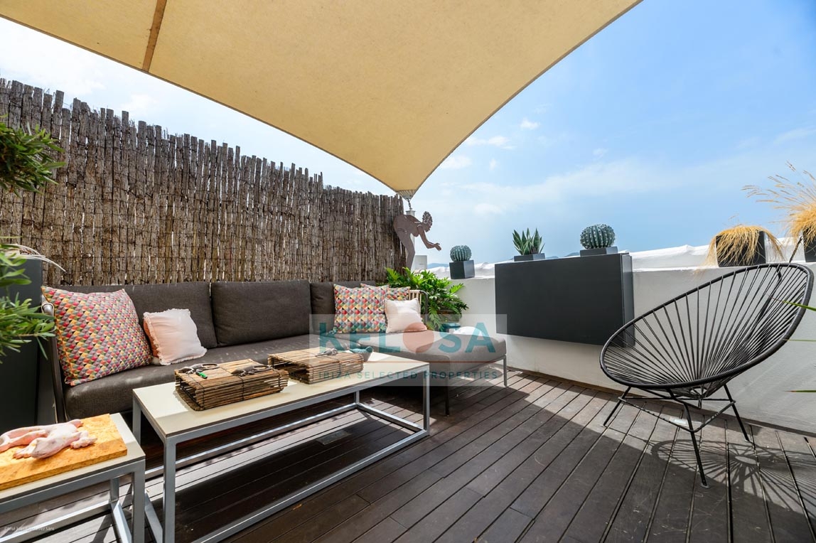 12 Kelosa Reformed townhouse with view in Dalt Vila WM