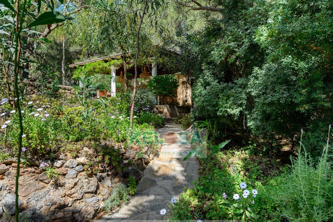 20 Kelosa villa with lush garden between Ibiza and San Jose wm