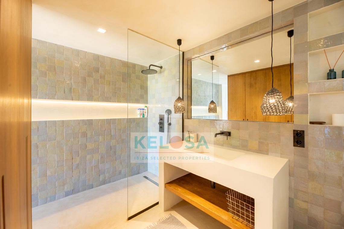 29 Kelosa Ibiza modern country villa with sea view San Carlos