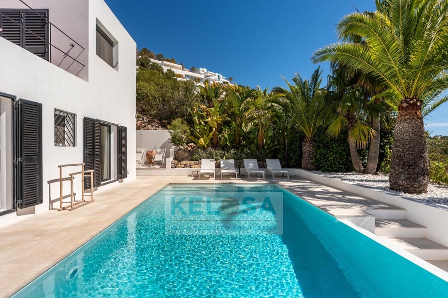 16 kelosa ibiza Attractive villa with sea view Roca Llisa