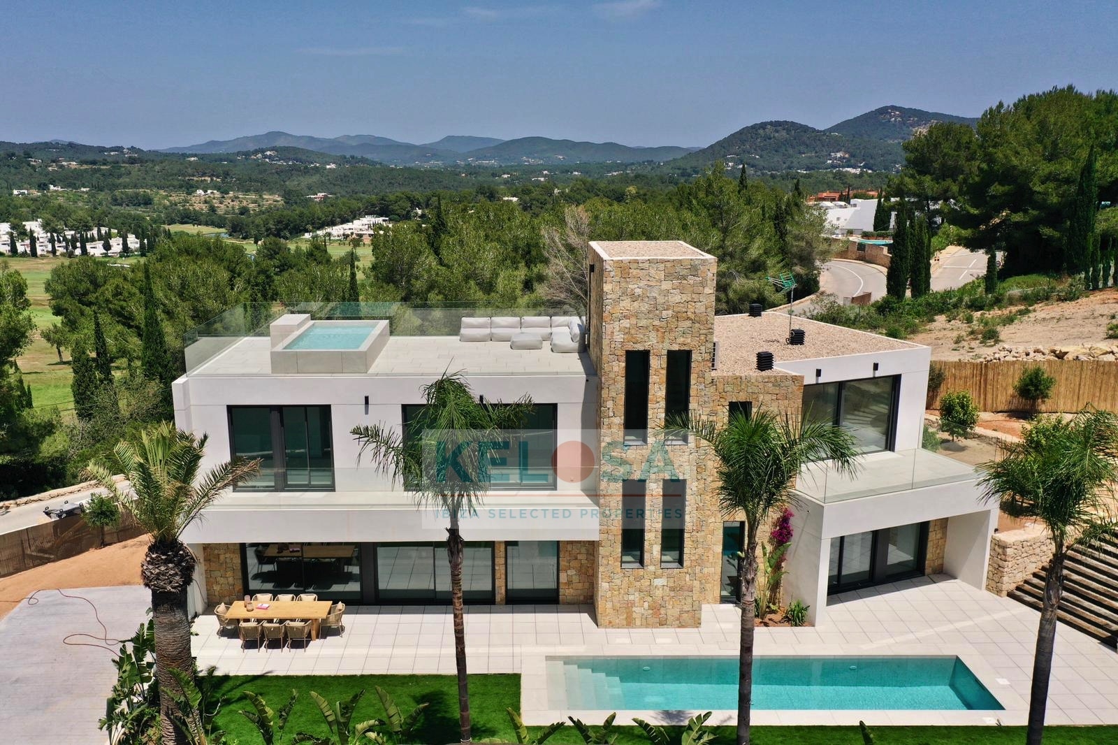 20 kelosa Modern comfortable villa in–Roca Llisa Golf Ibiza WM