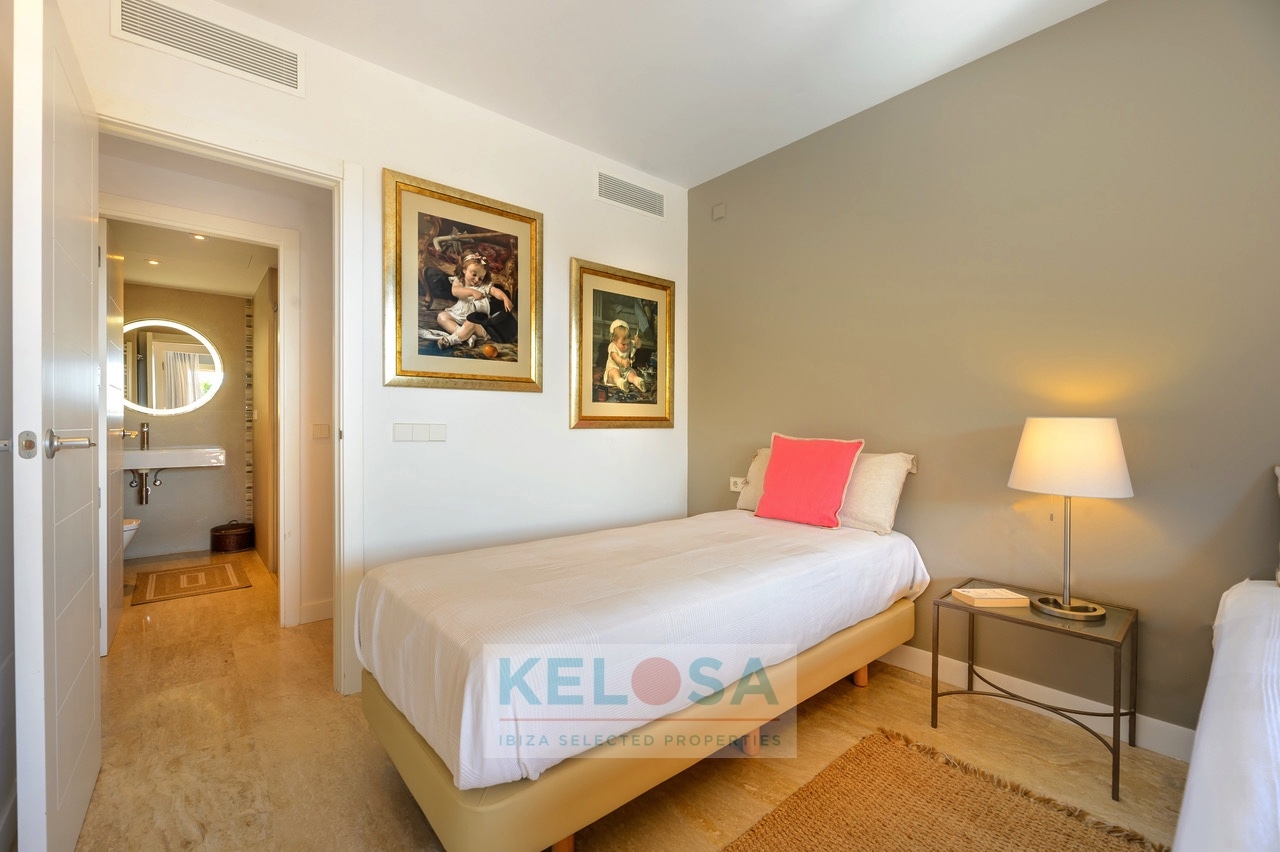 8 Kelosa ibiza Elegant apartment by the golf Roca Llisa  WM
