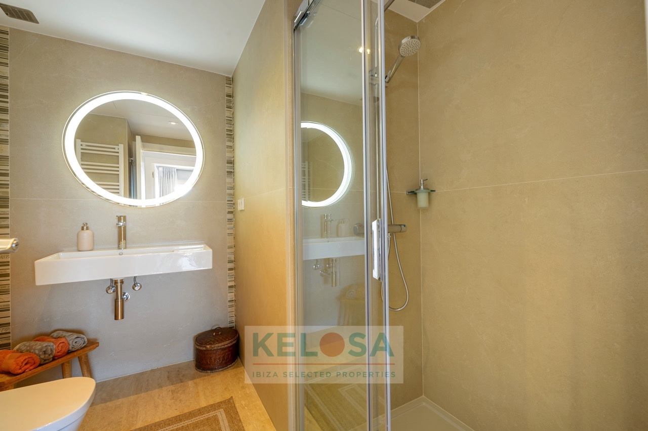 9 Kelosa ibiza Elegant apartment by the golf Roca Llisa  WM