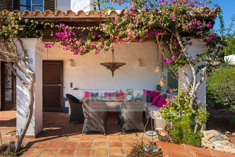 05 Kelosa Charming country house with view Roca Llisa Ibiza
