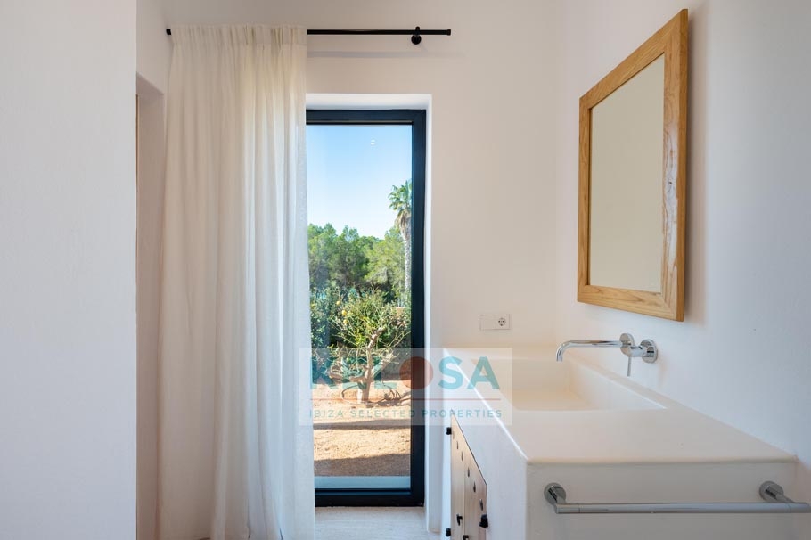 19 Kelosa ibiza New Blakstad villa in first line to the sea
