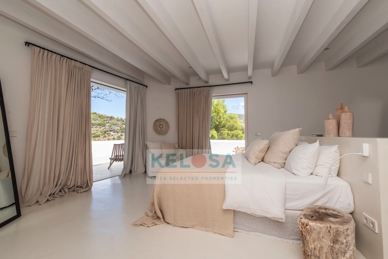 14 Kelosa Ibiza Mediterranean beach house first line sea Cala Vadella WM