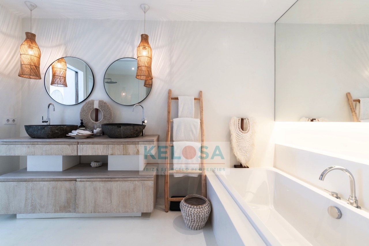 15 Kelosa Ibiza Mediterranean beach house first line sea Cala Vadella WM