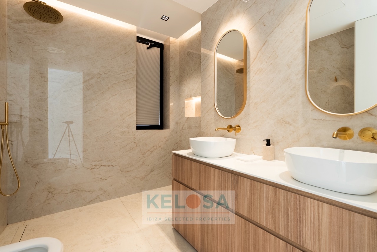 KELOSA   VILLA LA BONITA   WM 009