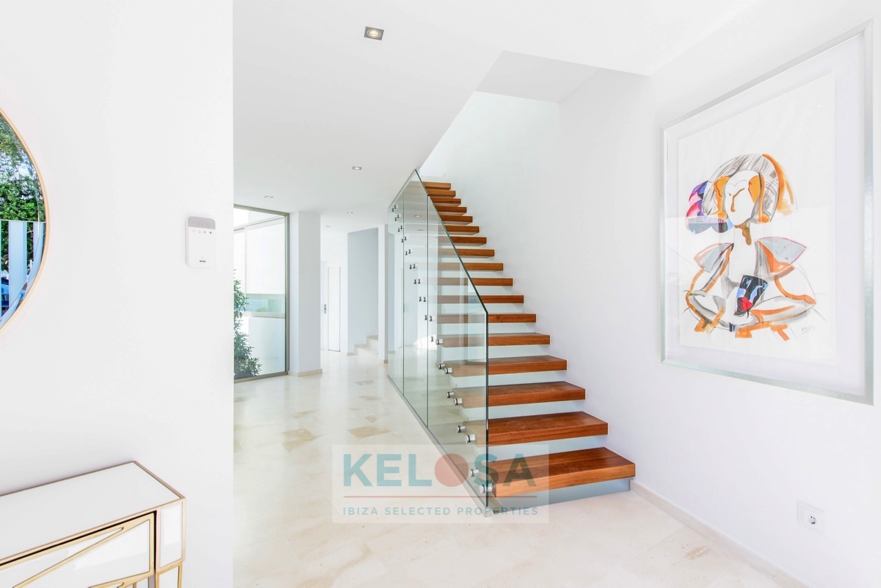 KELOSA   VILLA CAP MARTINET   WM low res 002
