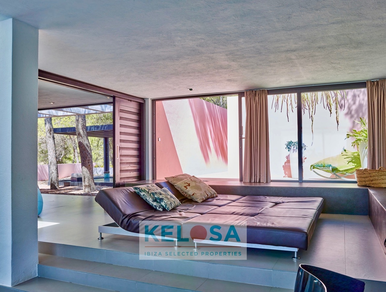 KELOSA CAN NICOLE  CALA VADELLA WM 002