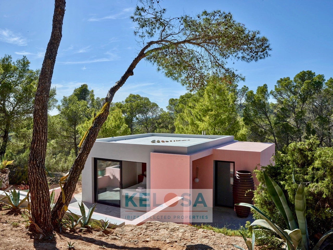 KELOSA CAN NICOLE  CALA VADELLA WM 016