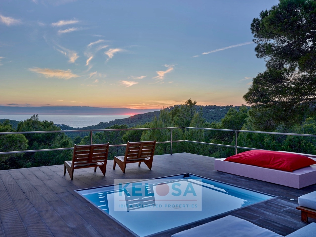 KELOSA CAN NICOLE  CALA VADELLA WM 031