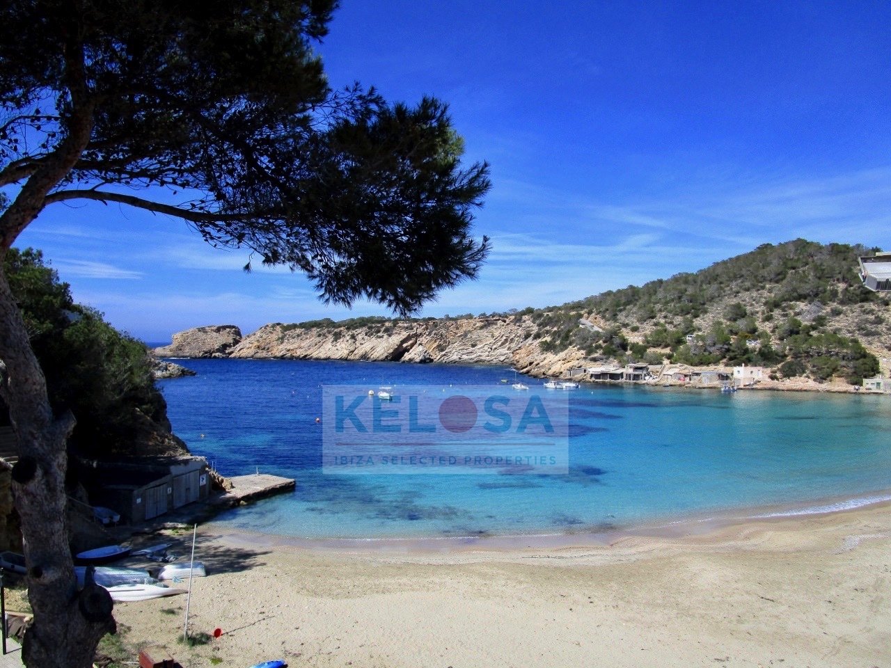 KELOSA CALA VADELLA FOTOS LONE WM 002