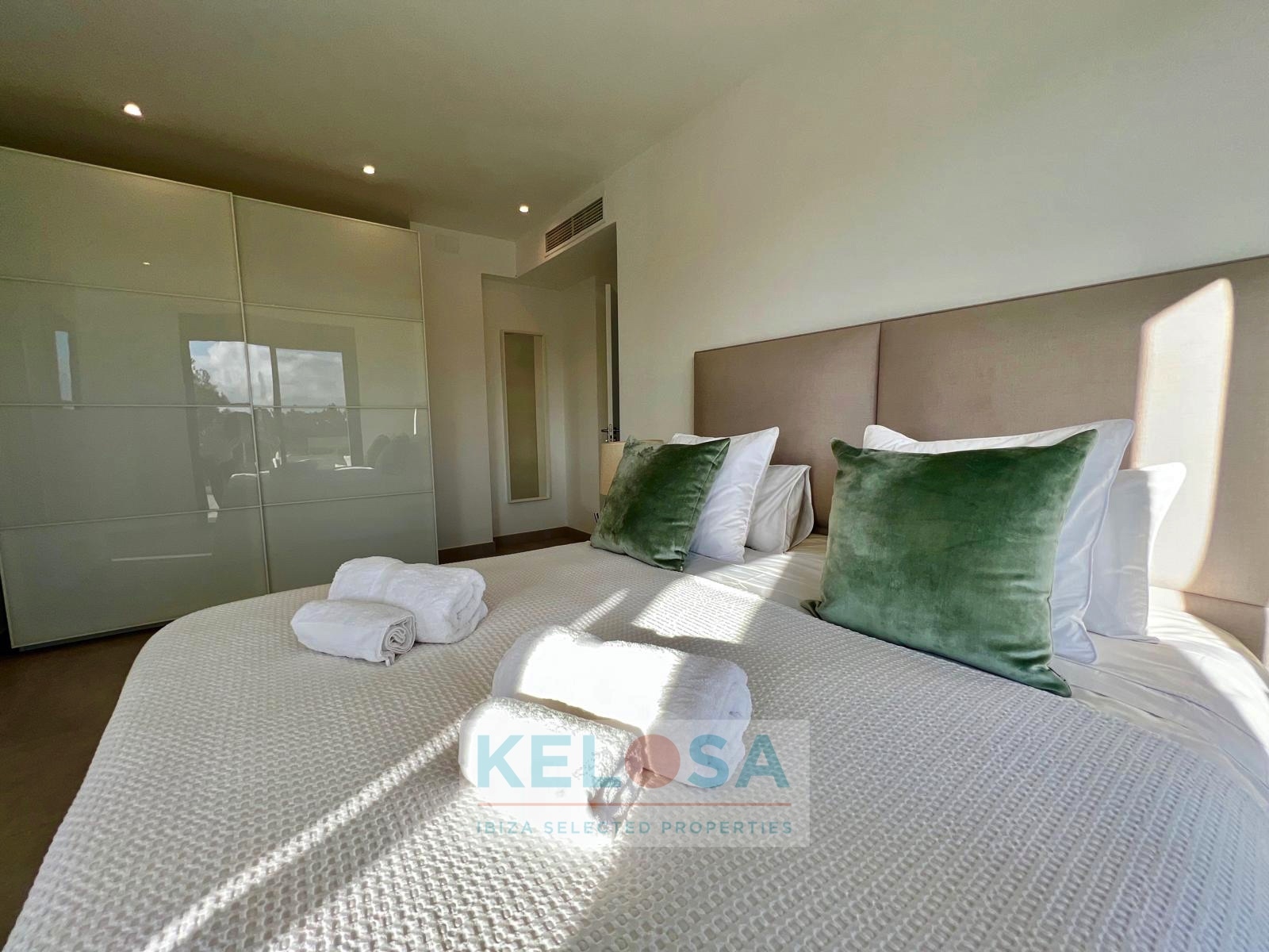 KELOSA VILLA CAN RIMBAU WM 020