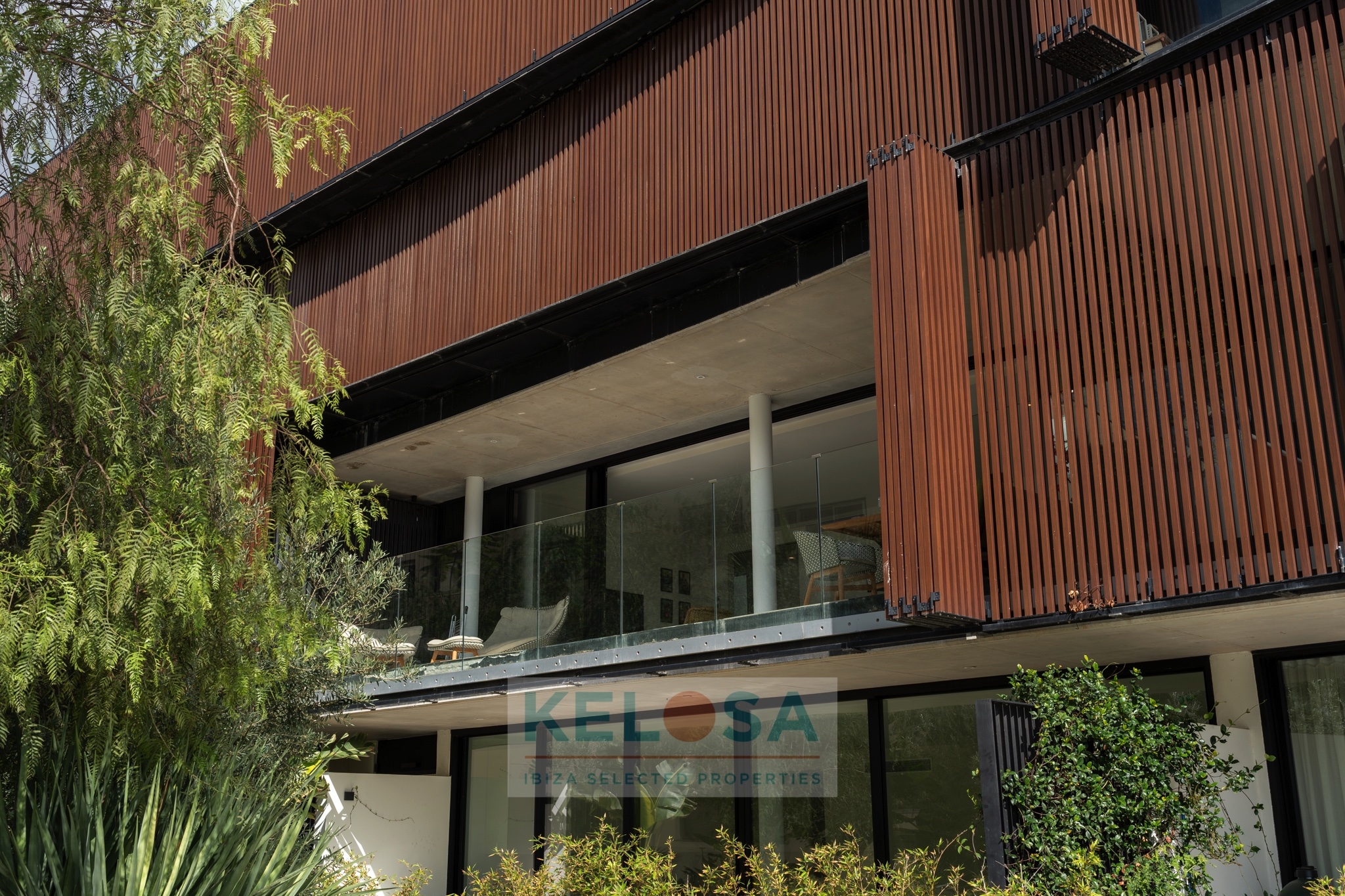 KELOSA APT. BY URBANIA  WM 003