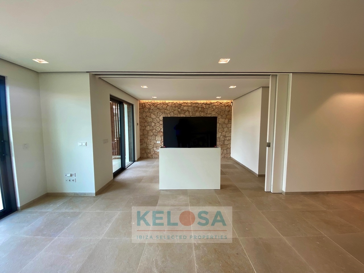 KELOSA   HIPPIMENTS   WM 016