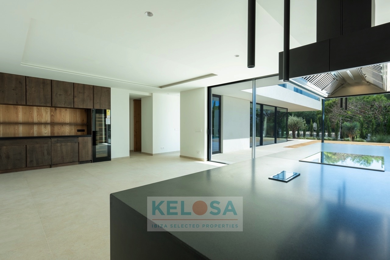 KELOSA   Villa Brisa 2 003