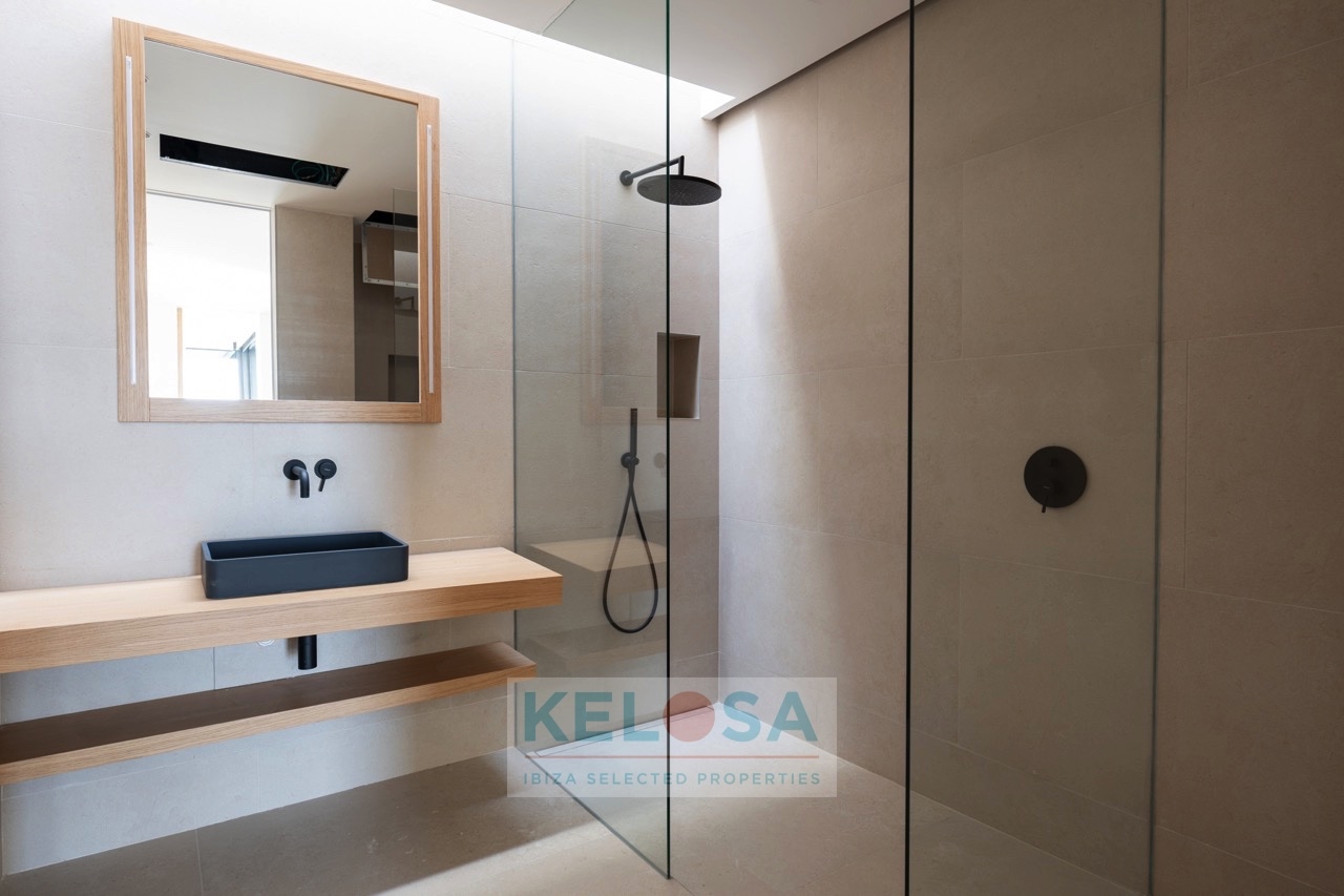 KELOSA   Villa Brisa 2 009