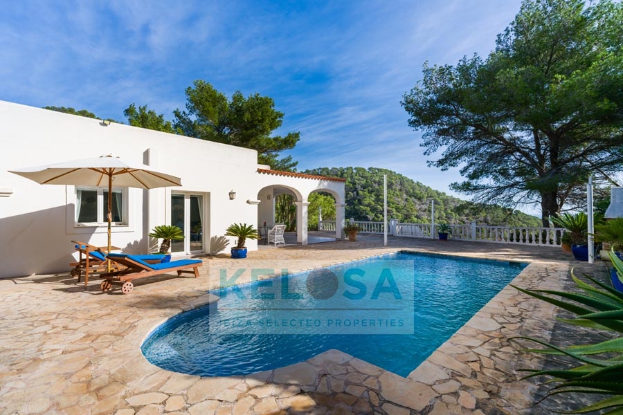 5KELOSA CASA CALA BLANCA wm