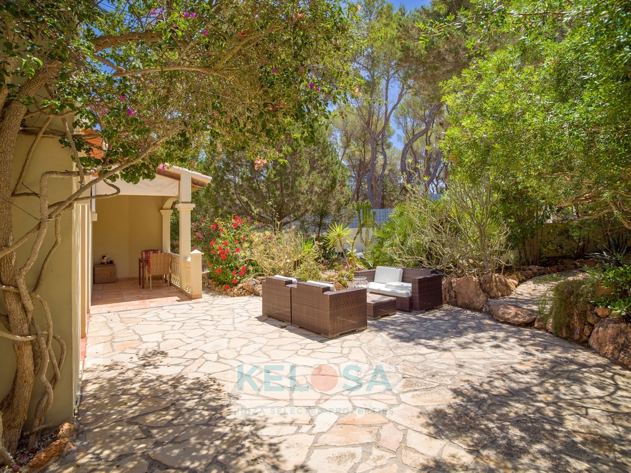 KELOSA Villa Cocoon, Cala Llenya 011