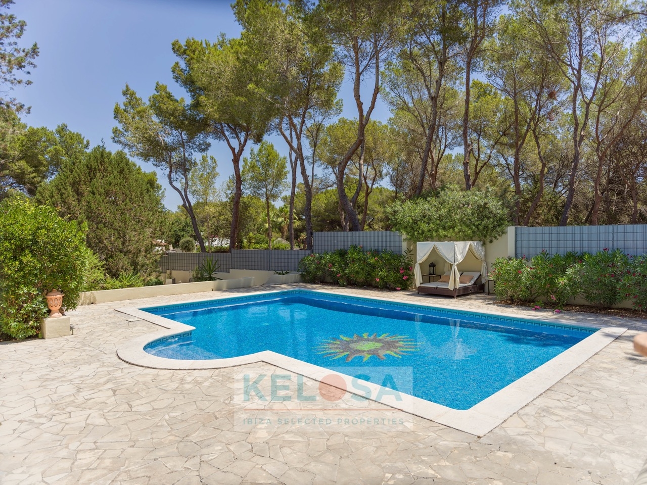 KELOSA Villa Cocoon, Cala Llenya 004