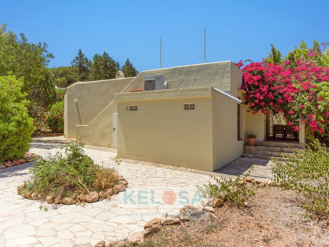 KELOSA Villa Cocoon, Cala Llenya 021