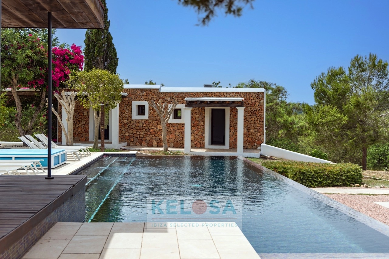 KELOSA   Finca Josephet   Camino viejo Can Furnet 001