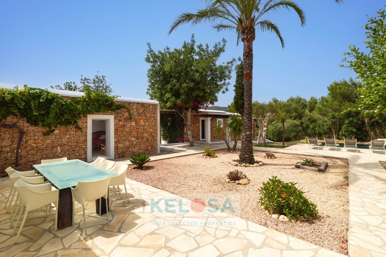 KELOSA   Finca Josephet   Camino viejo Can Furnet 005