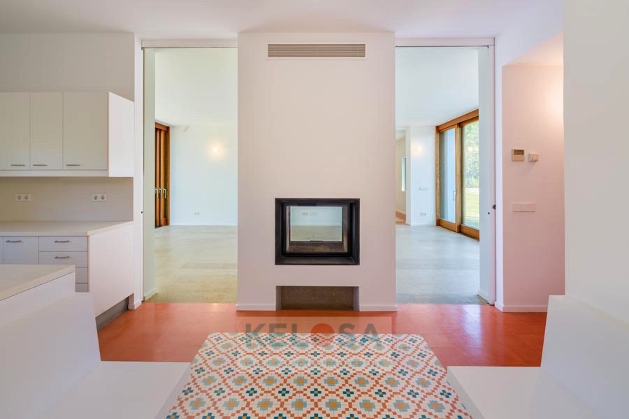 KELOSA CANA MARIA WM RED 025