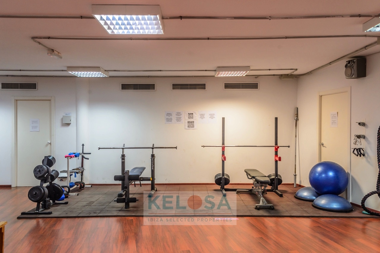15 Kelosa ibiza Elegant apartment by the golf Roca Llisa  WM