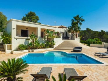 01 Kelosa Ibiza Elegant country villa near Santa Gertrudis