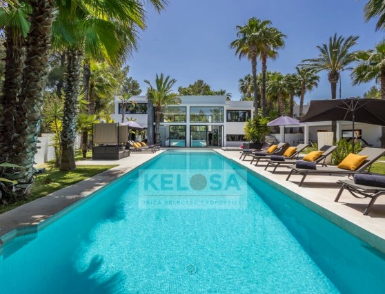 01 Kelosa Ibiza  Contemporary villa in Benimussa Ibiza (1) WM