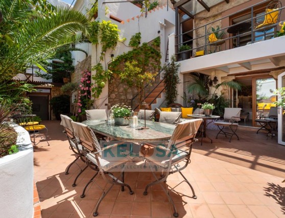 1 Kelosa Ibiza large townhouse view Dalt Vila