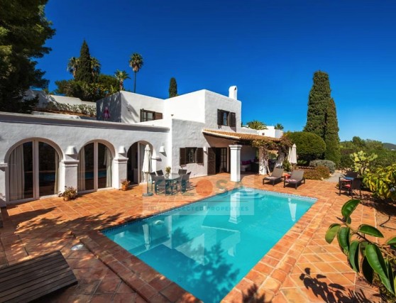 01 Kelosa Charming country house with view Roca Llisa Ibiza